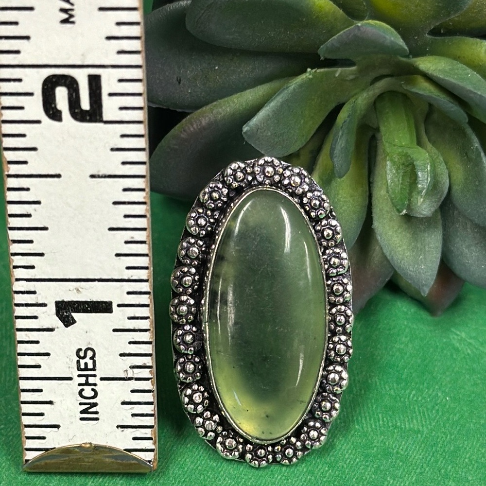 Green Stone Silver Ring - image 6